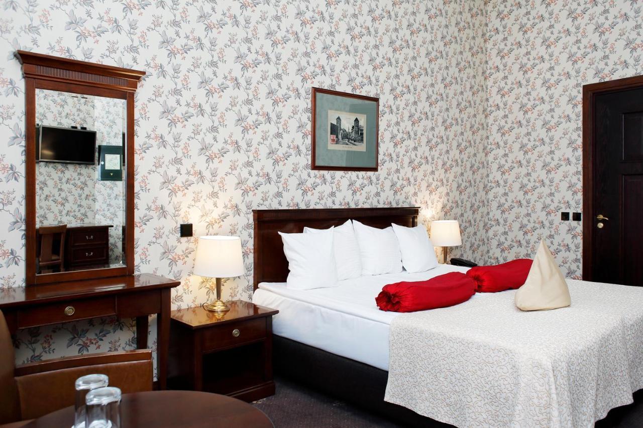 Hestia Barons Old Town Hotel 4*