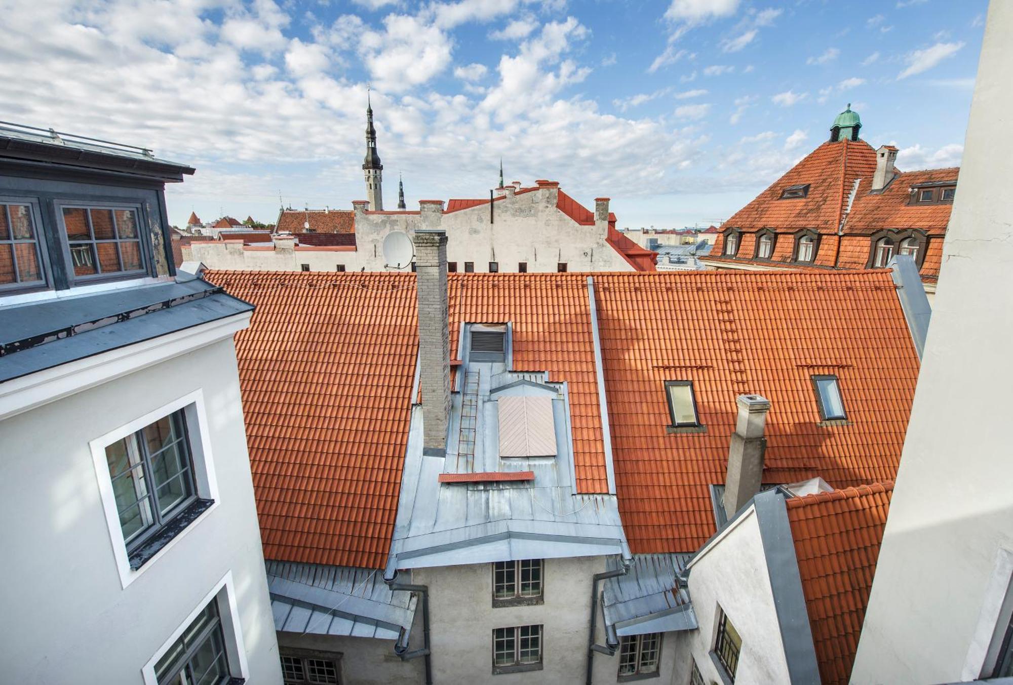 Hestia Barons Old Town Hotel 4*