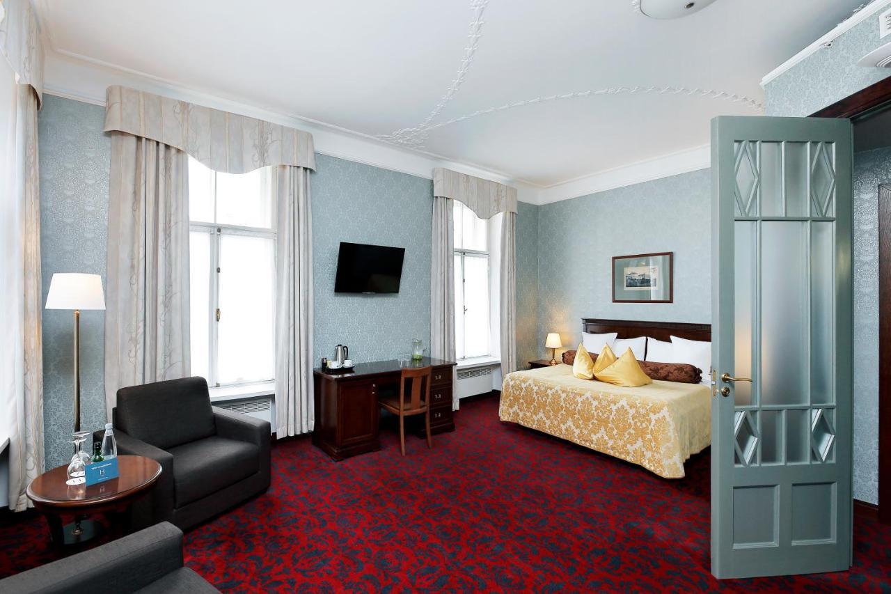 Hestia Barons Old Town 4* Талин